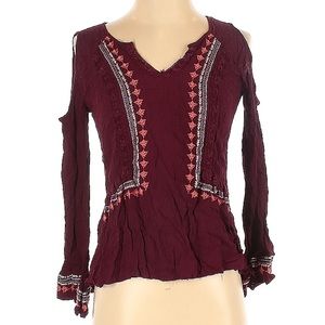 Adorable NWOT Xhilaration Boho Cold Shoulder Embroidered Burgundy Blouse, Sz S